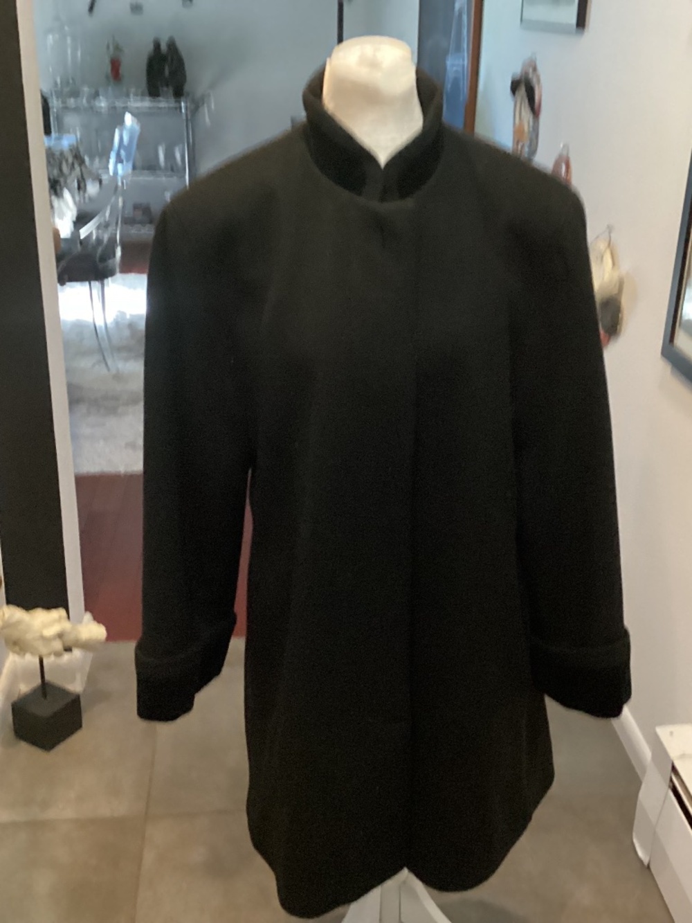 Larry Levine ladies coat velvet buttons size 12. Black